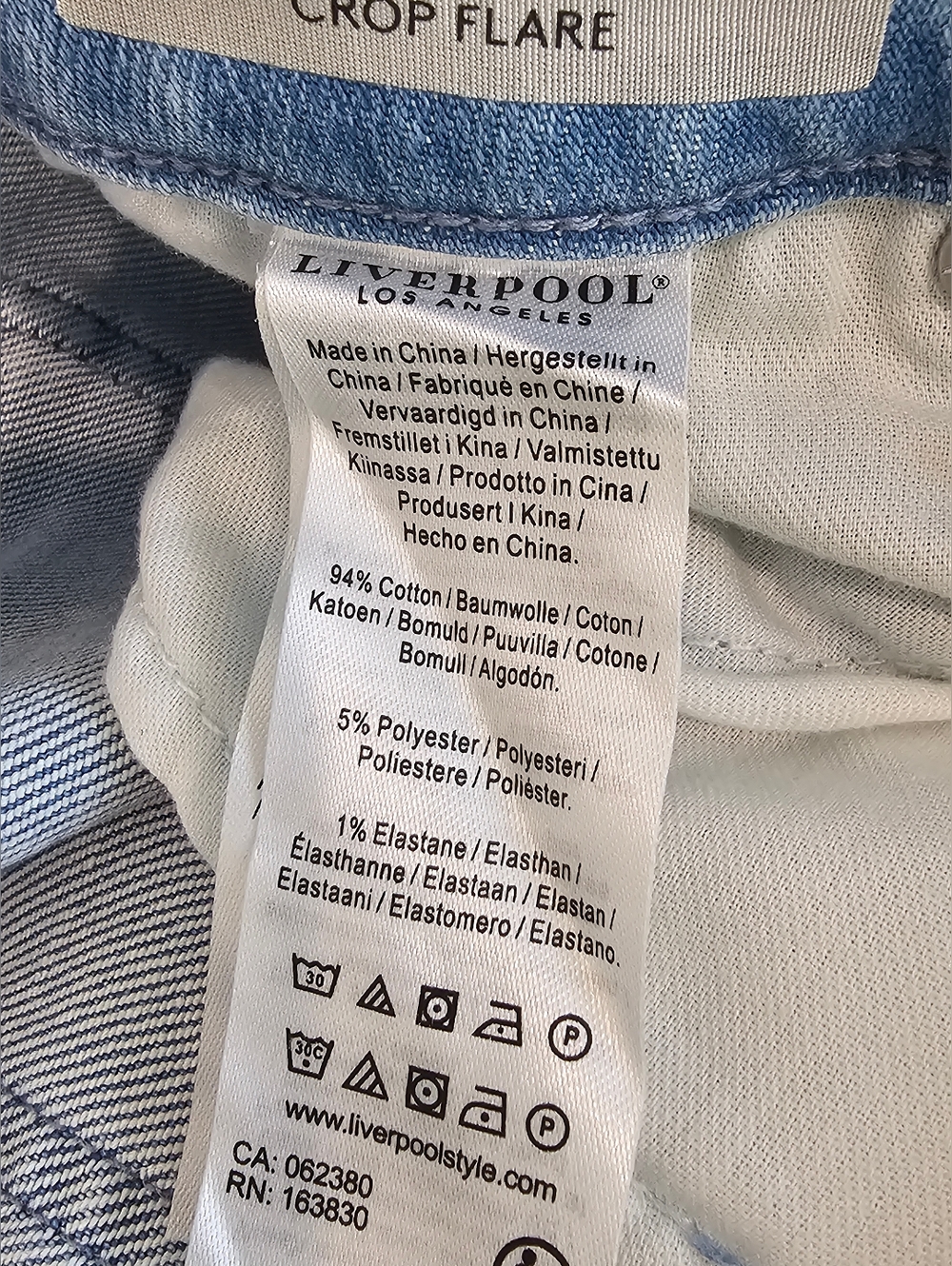 Liverpool Light Wash Wide-Leg Flare Cropped Jeans Women's Sz 2/26 NWT - Picture 6 of 10